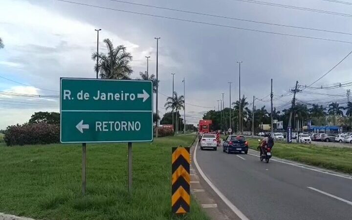 Mais de 496 mil veículos são esperados na BR-101 durante o feriado 