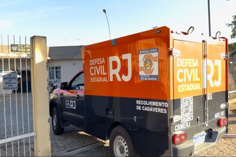 Mulher é morta a tiros na área de Guarus, em Campos